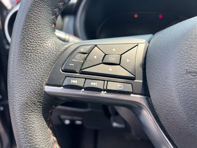 Used 2024 Nissan Kicks SR FWD image 13