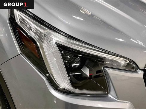 Used 2023 Subaru Forester Limited image 27