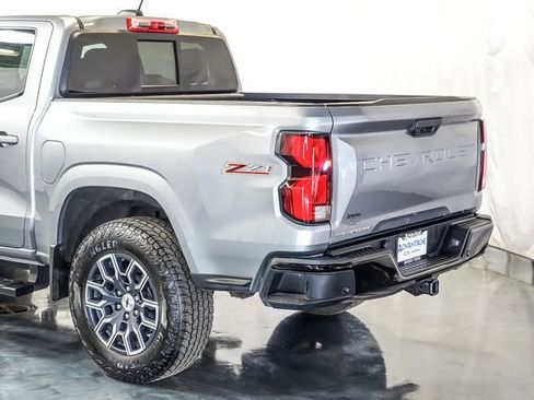 Used 2026 Chevrolet Colorado Z71 AWD/4WD image 10