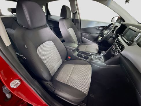 Used 2021 Hyundai Kona SEL FWD image 29