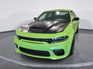 Used 2023 Dodge Charger SRT Hellcat w/ Harman/Kardon Audio Group RWD video 2