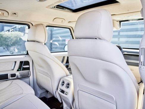 Used 2025 Mercedes-Benz G 63 AMG 4MATIC image 49
