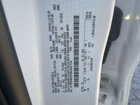 Used 2025 Ford Ranger Lariat w/ FX4 Off-Road Package image 28