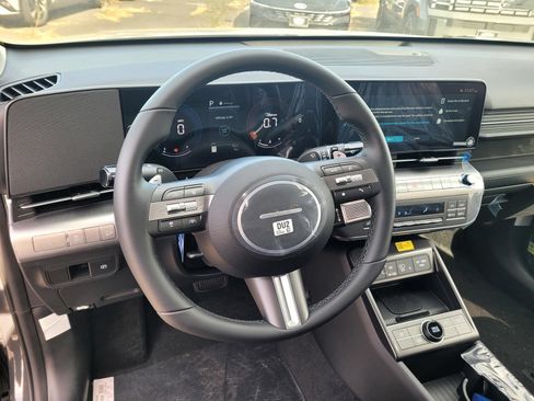 New 2026 Hyundai Kona SEL Premium FWD image 9