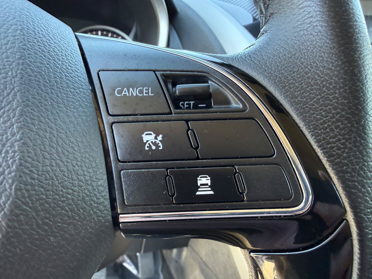 Used 2024 Mitsubishi Eclipse Cross SE AWD/4WD image 16