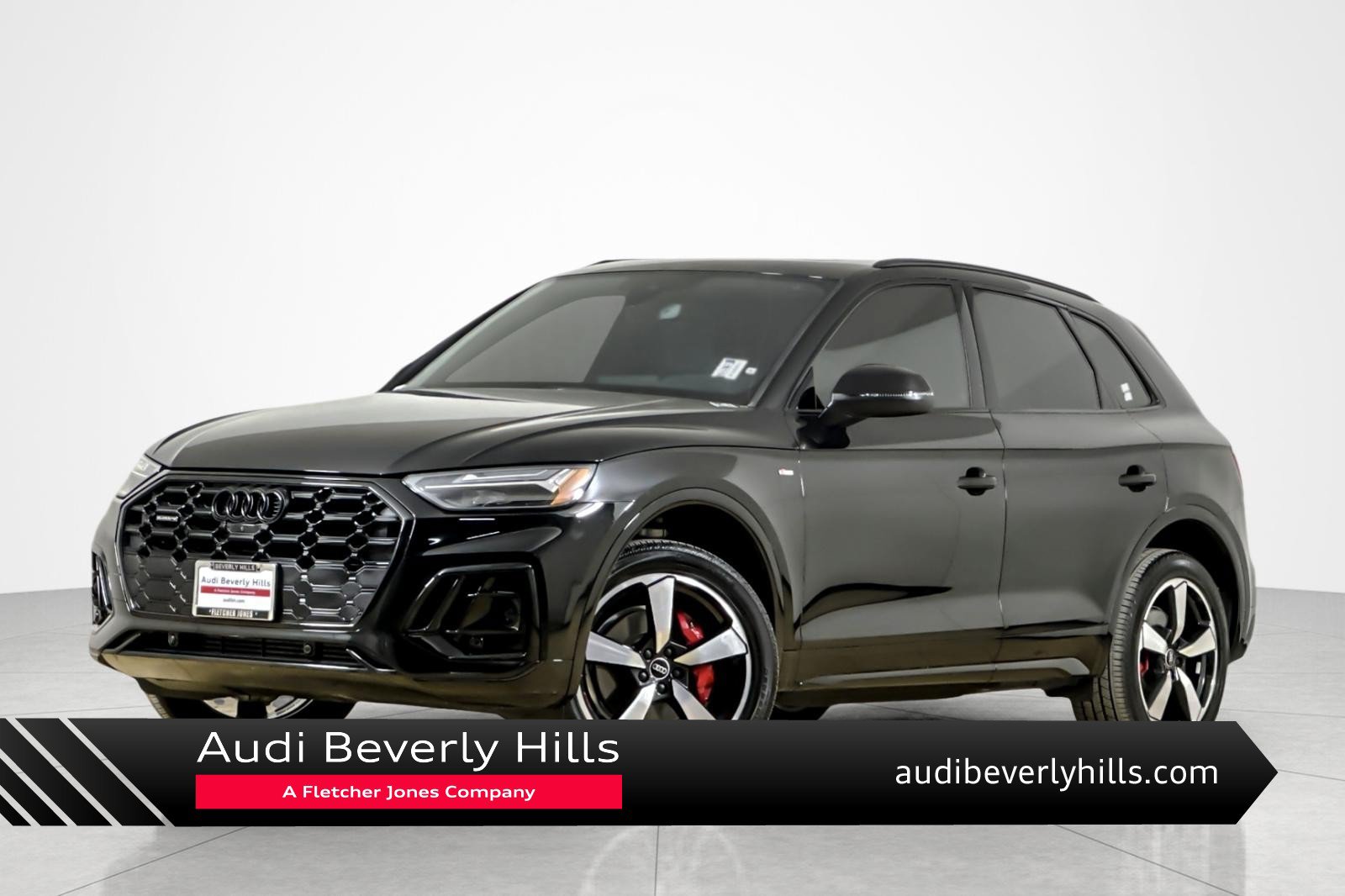 Used 2024 Audi Q5 2.0T Premium Plus w/ Premium Plus Package AWD/4WD image 1