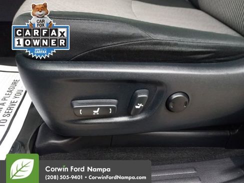 Used 2018 Toyota 4Runner SR5 image 12