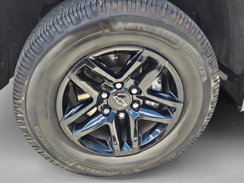 Used 2020 Chevrolet Silverado 1500 LT Trail Boss AWD/4WD image 21