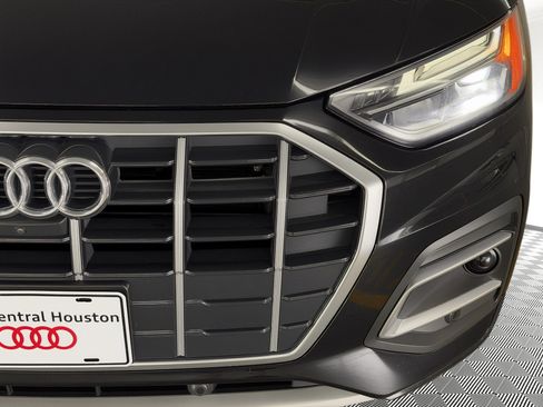 Used 2021 Audi Q5 2.0T Premium Plus w/ Premium Plus Package AWD/4WD image 11
