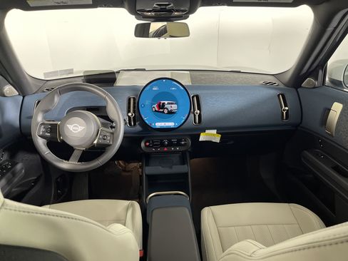 Used 2025 MINI Cooper Countryman S w/ Comfort Package Max image 20