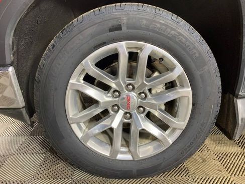 Used 2021 GMC Sierra 1500 SLT w/ SLT Convenience Package AWD/4WD image 29