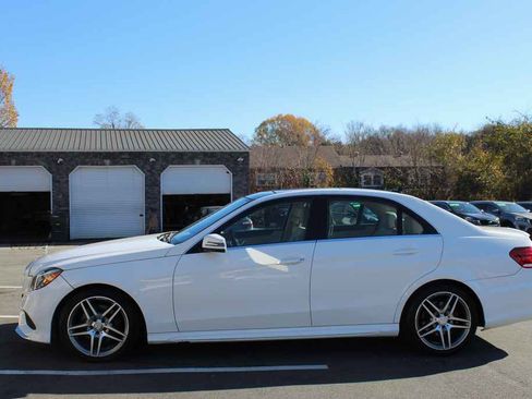 Used 2014 Mercedes-Benz E 350 E 350 Sport 4MATIC image 10