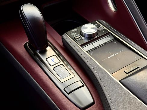 Used 2023 Lexus LC 500 Coupe w/ Sport Package image 32