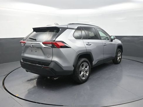 Used 2025 Toyota RAV4 XLE AWD/4WD image 8