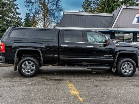 Used 2019 GMC Sierra 3500 SLT image 11