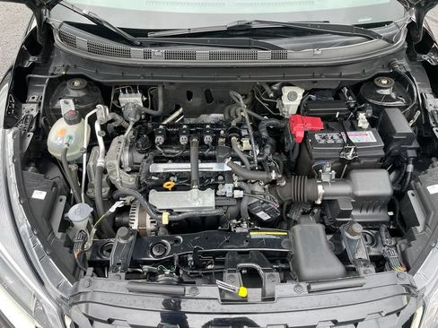 Used 2024 Nissan Kicks SR FWD image 30