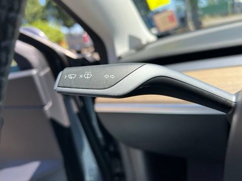 Used 2021 Tesla Model 3 Long Range AWD/4WD image 20