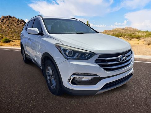 Used 2017 Hyundai Santa Fe Sport FWD image 1