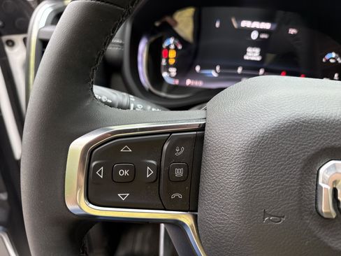 New 2026 RAM 5500 4x4 Crew Cab image 32