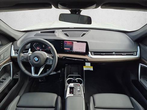 New 2027 BMW X1 xDrive28i w/ Technology Package AWD/4WD image 15