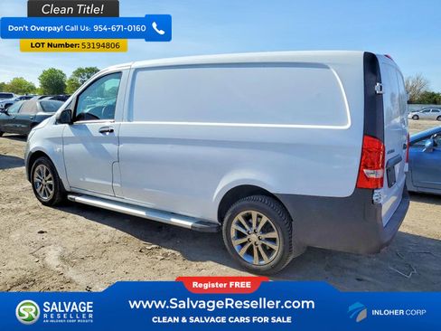 Used 2017 Mercedes-Benz Metris image 3