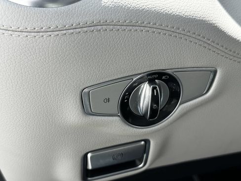 Used 2017 Mercedes-Benz S 550 Cabriolet image 33