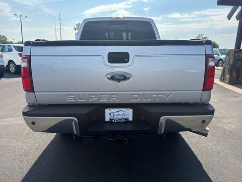 Used 2016 Ford F250 Lariat w/ Lariat Ultimate Package AWD/4WD image 7