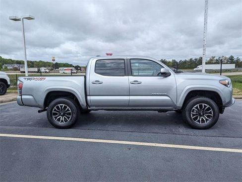 Certified 2023 Toyota Tacoma TRD Sport w/ Advanced Technology Package AWD/4WD image 23