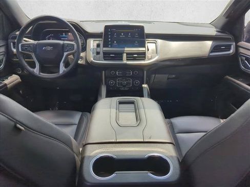 Used 2023 Chevrolet Suburban Z71 w/ Z71 Off-Road Package AWD/4WD image 21