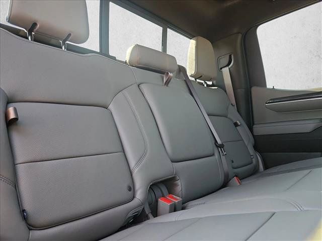 Certified 2025 Chevrolet Silverado 1500 LTZ AWD/4WD image 20