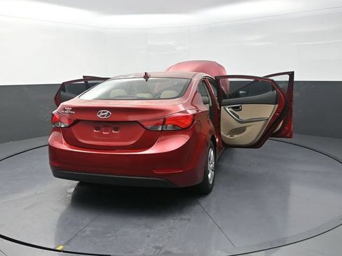 Used 2016 Hyundai Elantra SE FWD image 43