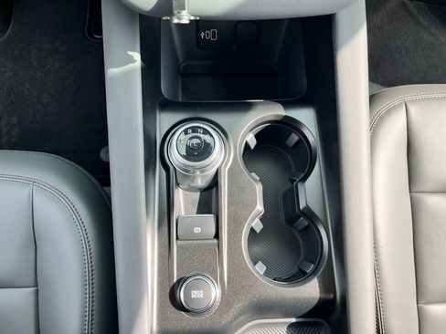 New 2026 Ford Explorer Active image 18