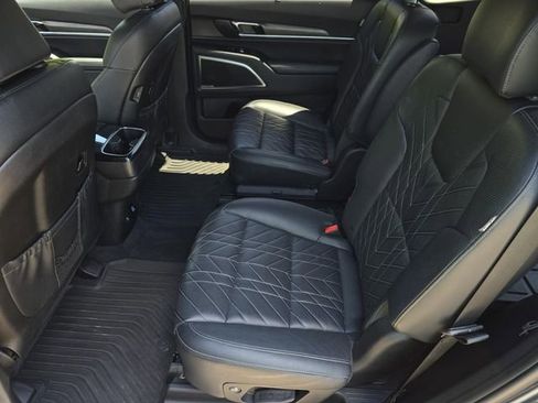 Used 2023 Kia Telluride SX Prestige X-Line AWD/4WD image 32