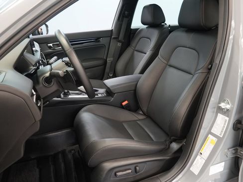 Used 2025 Honda Civic Sport Touring image 3