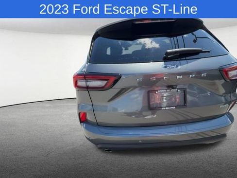 Used 2023 Ford Escape ST-Line w/ Tech Pack #1 AWD/4WD image 8