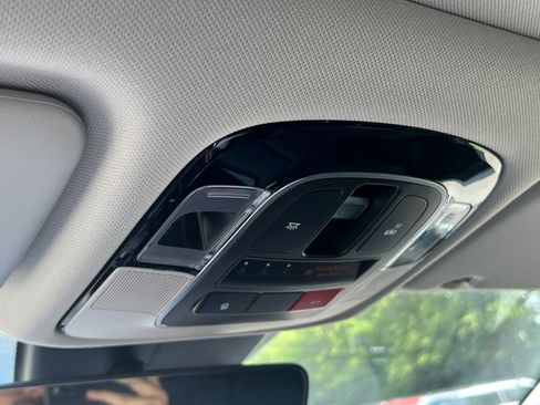 New 2024 Hyundai Tucson Limited image 28