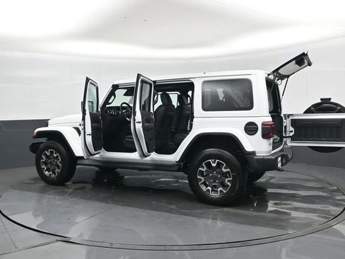 New 2026 Jeep Wrangler Unlimited Sahara AWD/4WD image 45