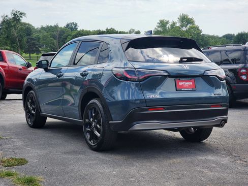 Used 2025 Honda HR-V Sport image 5