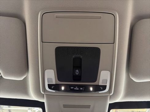 Used 2025 Honda CR-V EX-L image 28