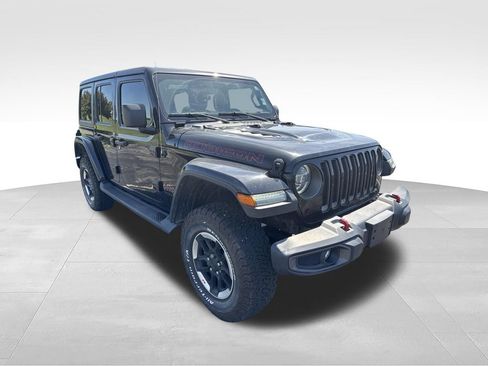 Used 2020 Jeep Wrangler Unlimited Rubicon w/ Dual Top Group AWD/4WD image 3