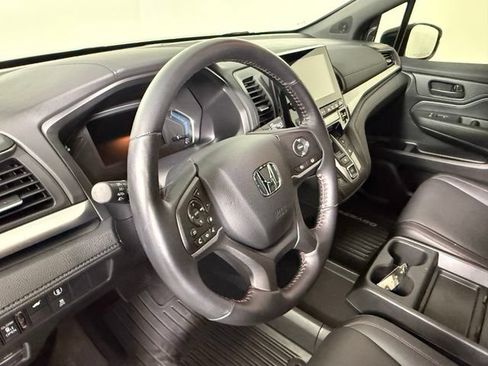 Used 2024 Honda Odyssey Sport image 15