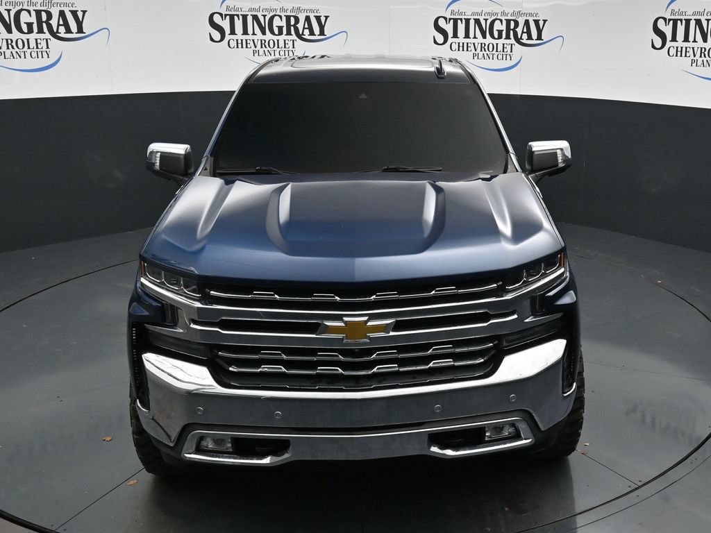 Used 2022 Chevrolet Silverado 1500 LTZ w/ LTZ Premium Package AWD/4WD image 19