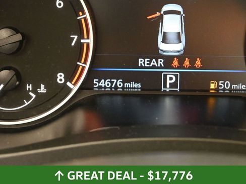 Used 2024 Nissan Altima 2.5 SV image 36