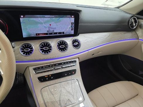 Used 2023 Mercedes-Benz E 450 Cabriolet w/ AMG Line image 12