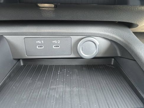 New 2026 Nissan Sentra SV FWD image 6