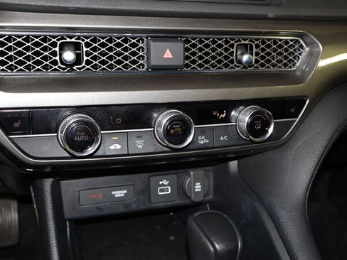 Used 2024 Acura Integra image 31