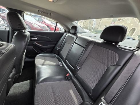 Used 2013 Chevrolet Malibu LT image 60