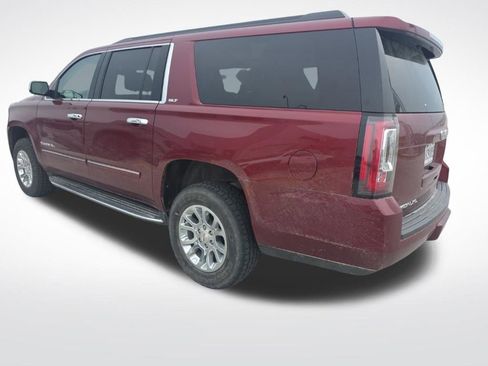 Used 2019 GMC Yukon XL SLT w/ Open Road Package image 4