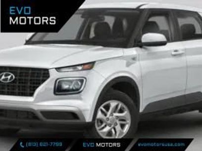 Used 2025 Hyundai Venue SEL