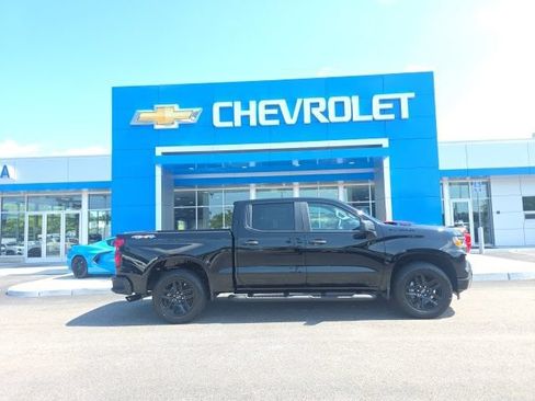 New 2026 Chevrolet Silverado 1500 Custom w/ Turbomax Blackout Package AWD/4WD image 2